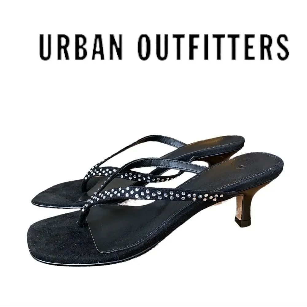 NEW UO Urban Outfitters Stassi Black Diamond Thong Sandals Heels 6 8 9 10